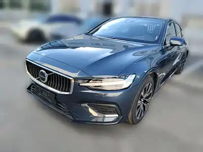 Volvo S60 2025