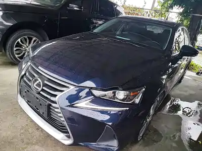 Lexus IS 2018