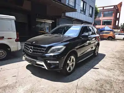 Mercedes-Benz M-Class 2015