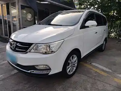 Baojun 730 2016