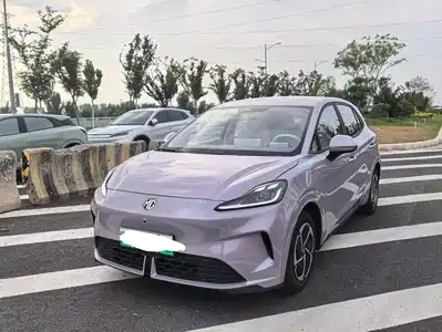 MG MG4 EV 2025