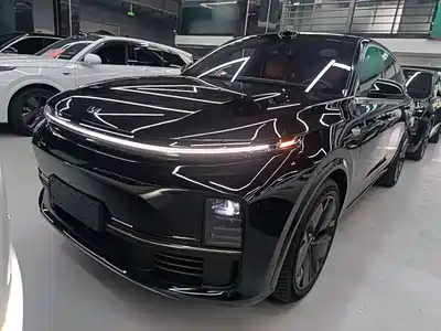 Li Auto L7 2025