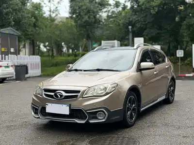 Soueast V6 Lingshi 2017
