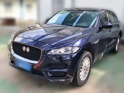 Jaguar F-PACE 2017