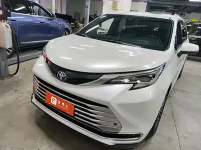 Toyota Sienna 2022