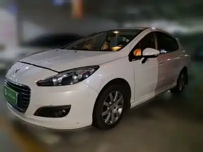Peugeot 308 2015