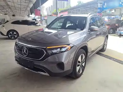 Mercedes-Benz EQB 2023