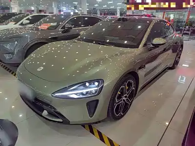Xiaomi Auto SU7 2025