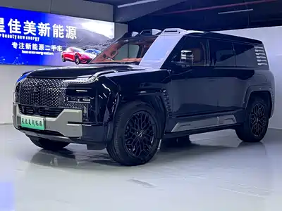 Yangwang U8 2023