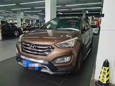 Hyundai Santa Fe 2013