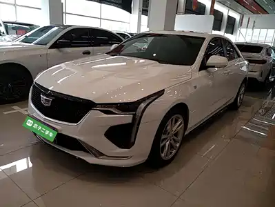 Cadillac CT4 2023