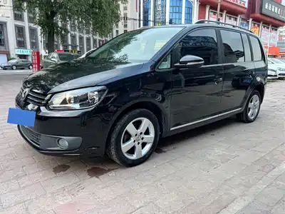Volkswagen Touran 2014