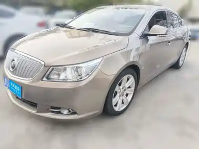 Buick LaCrosse 2012