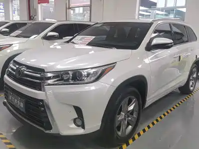 Toyota Highlander 2020