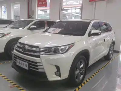 Toyota Highlander 2019