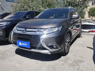 Mitsubishi Outlander 2018