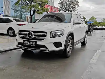 Mercedes-Benz GLB 2023
