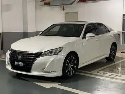 Toyota Crown 2018