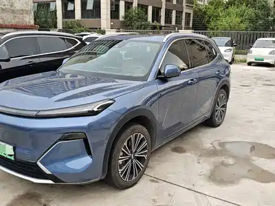 Geely Galaxy Starship 7 EM-i 2025