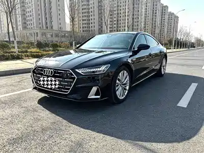Audi A7L 2024