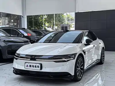 ZEEKR 007 2024