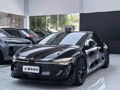 ZEEKR 007 2024