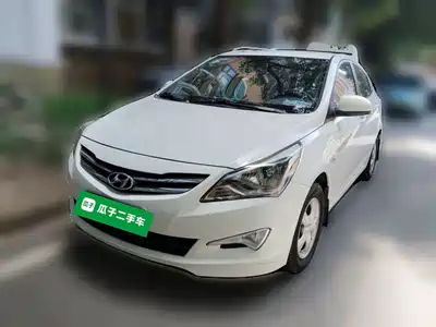 Hyundai Verna 2016