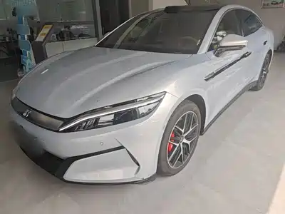 BYD Han L 2025