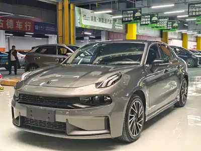 Lynk & Co 03 2021