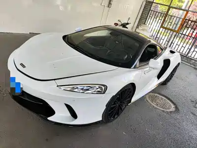 McLaren GT 2021