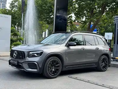 Mercedes-Benz GLB AMG 2025