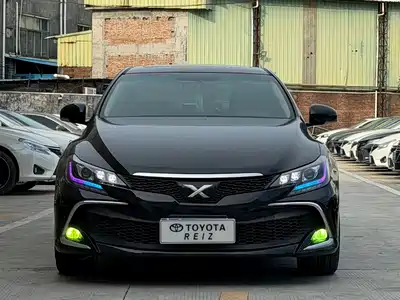 Toyota Reiz 2015
