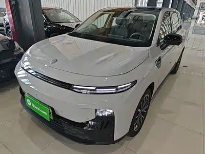 Leapmotor B10 2025
