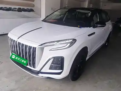 Hongqi HS3 PHEV 2025