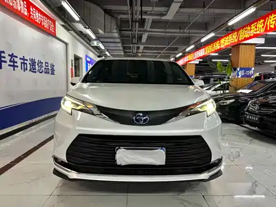 Toyota Sienna 2022