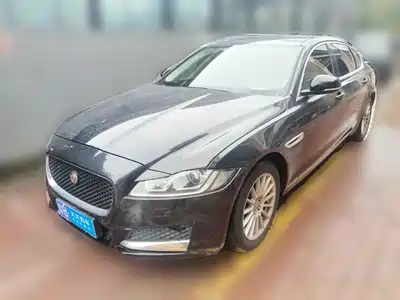 Jaguar XFL 2017
