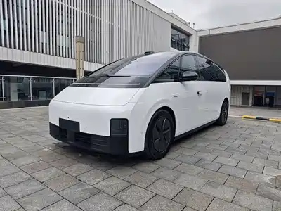 Li Auto MEGA 2025
