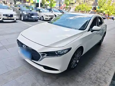 Mazda Mazda3 Axela 2021