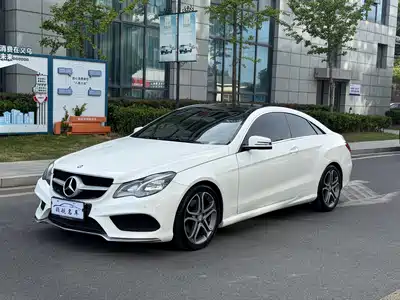 Mercedes-Benz E-Class (Import) 2015