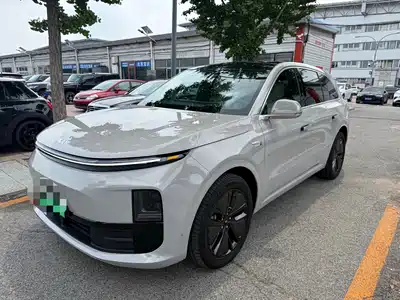 Li Auto L6 2024