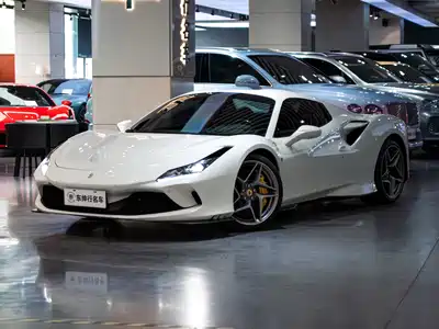 Ferrari F8 2022