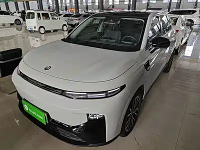 Leapmotor B10 2025