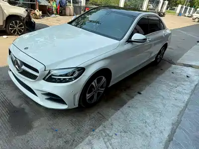 Mercedes-Benz C-Class 2021