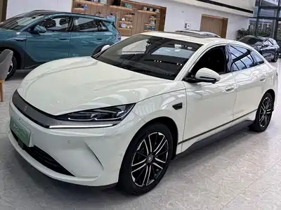 BYD Qin L 2025