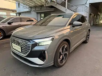 Audi Q4 e-tron 2024