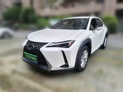 Lexus UX 2022