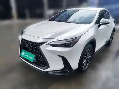 Lexus NX 2023