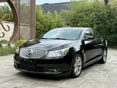Buick LaCrosse 2011