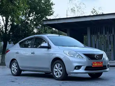 Nissan Sunny 2011