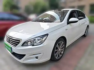 Peugeot 408 2016